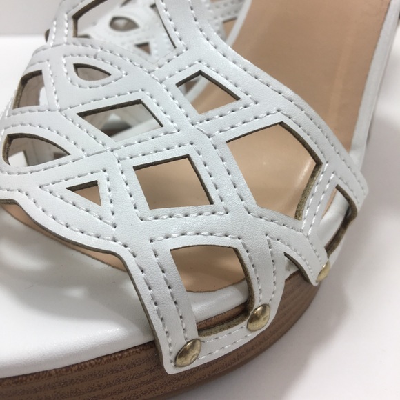 Jasmin Caged Wedges - Picture 3 of 7